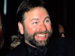 Celebrities Who Died and You Didn’t Even Notice - Beliefnet